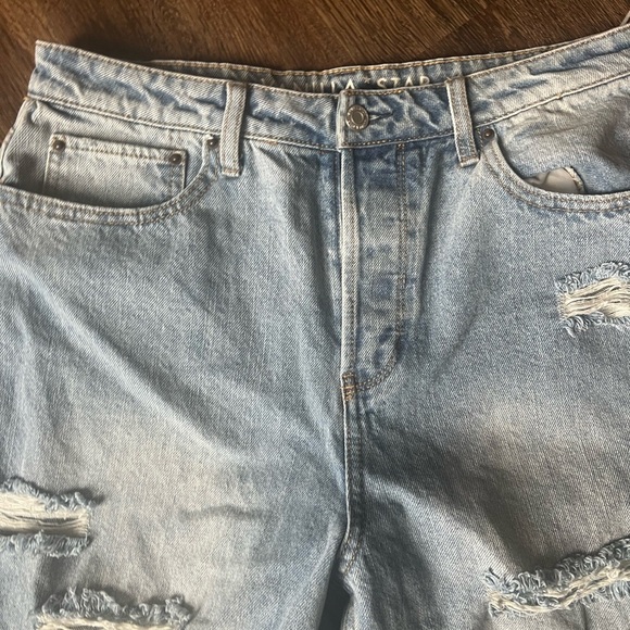 Vanilla Star 90s Boyfriend Jeans size 13 Distressed Ripped Denim hand painted - Picture 4 of 6